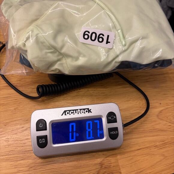 Nike Womens Windbreaker Jacket Size Large Full Zip Hooded Running Coat Training - Picture 9 of 9